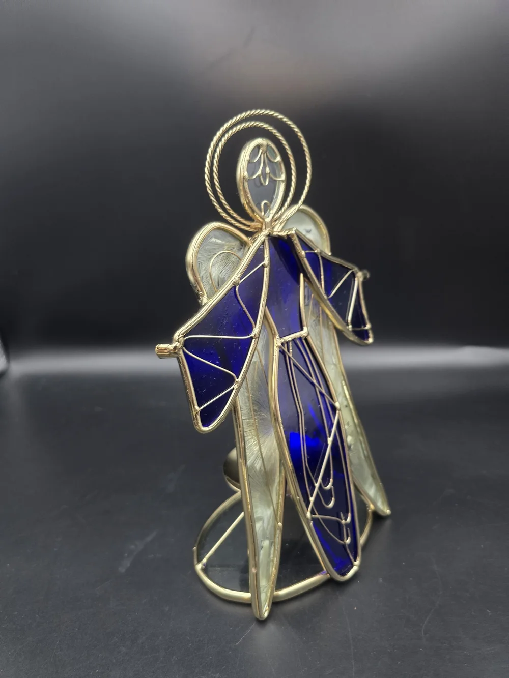 un-branded handcrafted stained